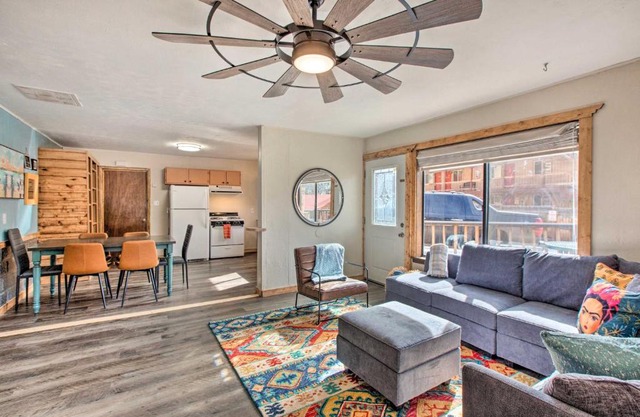 Cozy Red River Condo - Walk to Chair Lift!