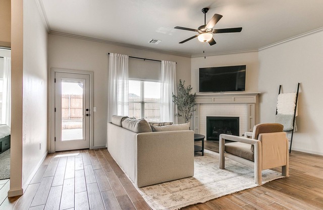 Cozy Retreat in Yukon, OK!