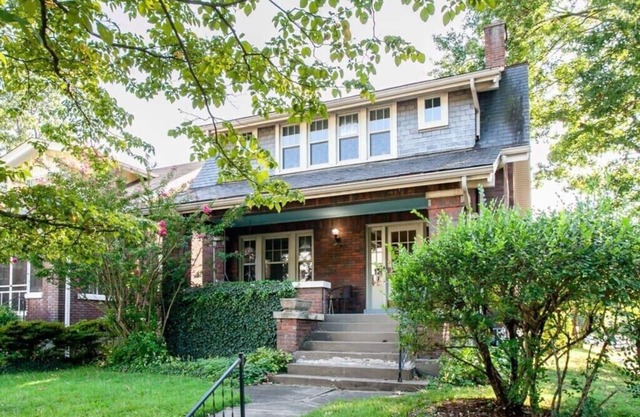 Cozy Retreat Near Expo Center