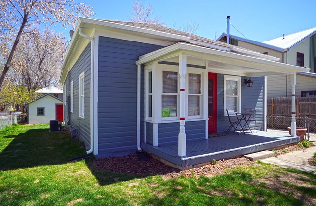 Old Town Bungalow de estilo francés en Louisville !!!