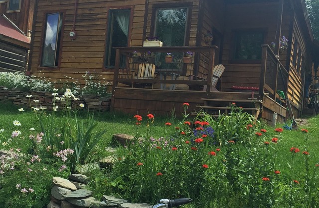 Cozy Rico Cabin
