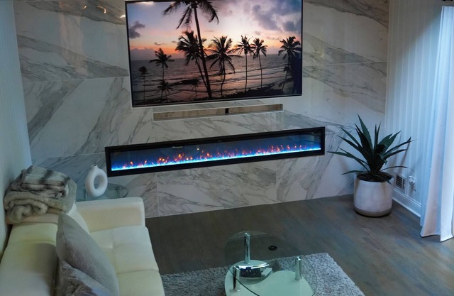 Cozy Room in Shared Home w/ Game Room Access Minutes from Airport