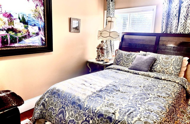 Cozy room🤣