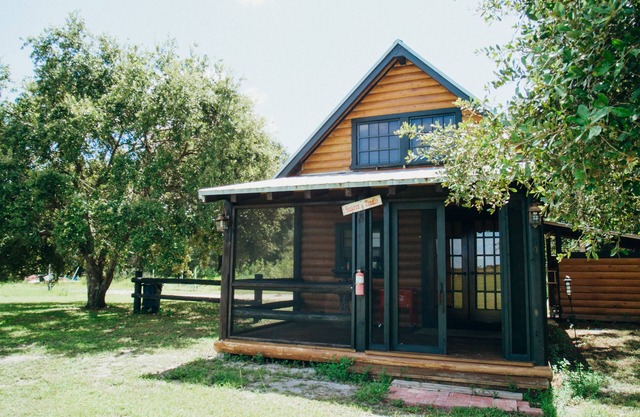 Cabaña rústica en The Florida Ridge