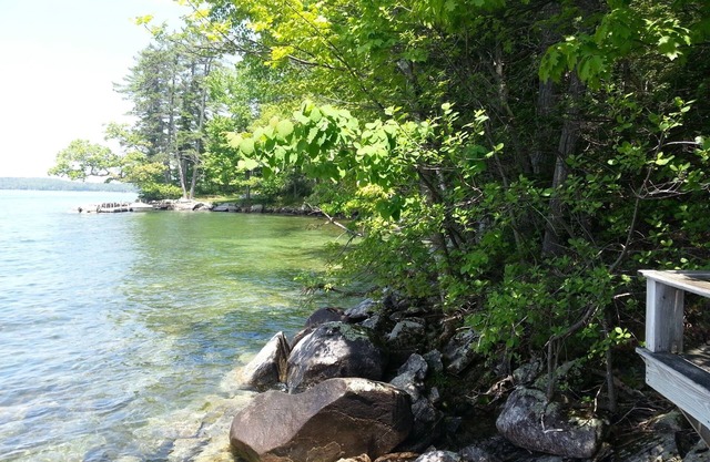 Acogedora y rústica cabaña en el lago Winnipesaukee
