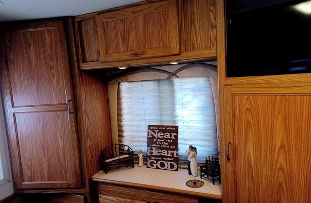Cozy RV in Fantastic Whitwell with WiFi, AC