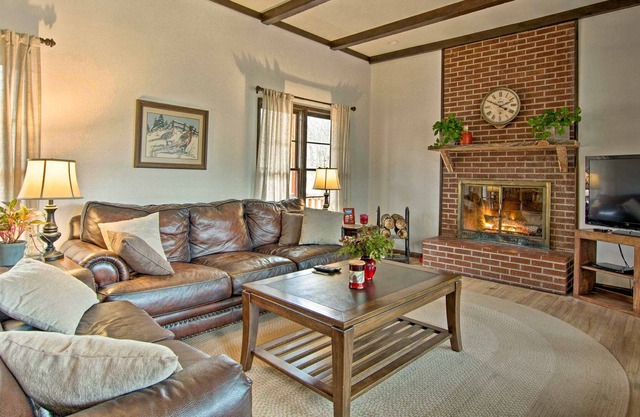 ¡NUEVO! Cozy Sand Springs Home-Mins a Keystone + Tulsa