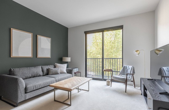 Cozy Santana Row 1BR w/ Pool, Gym, nr. Googleplex Campus by Blueground
