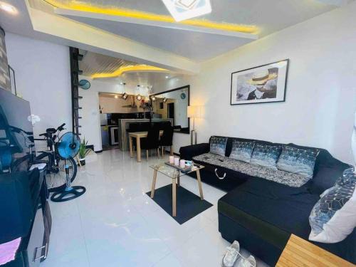 Cozy Secured Transient House near Robinsons Mall