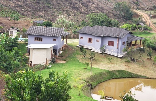 ACOGEDOR SITIO EN SANTA TERESA