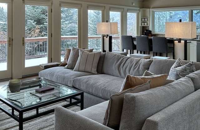 Cozy Ski Home with Private Hot Tub