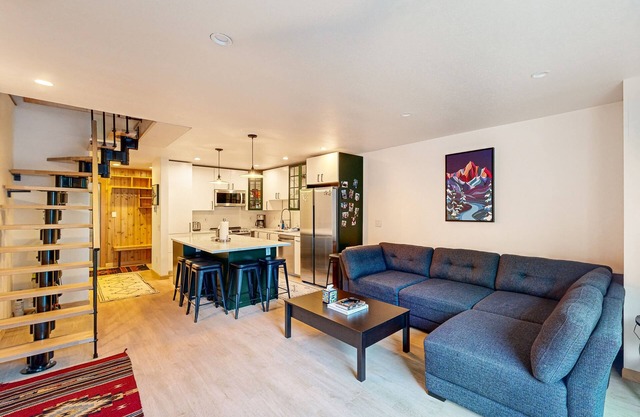 Cozy ski in & ski out condo at the base of Alyeska Ski Resort