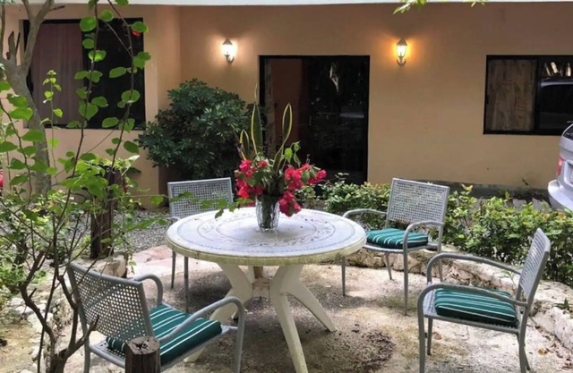 Acogedora casita en la selva, a 2 km de Puerto Aventuras.