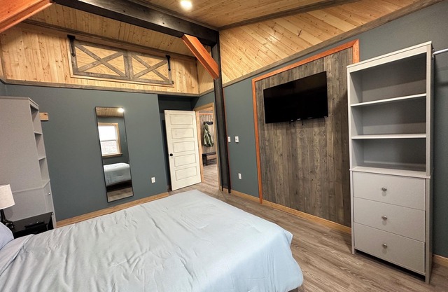Cozy, Spacious, Ocean view cabin, Ocean View Cabin 3A