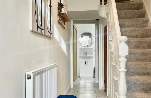 Cozy & Spacious 3-bedroom home