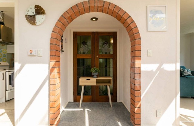 Cozy Spacious Coastal Villa 100m from Mission Bay beach