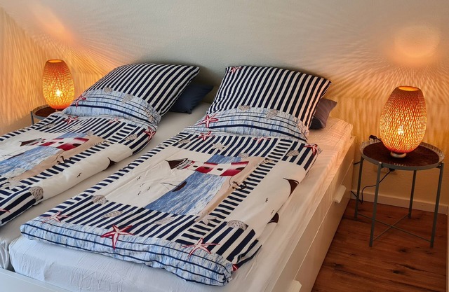 Amplio apartamento incl. Sala de juegos para niños cerca de Esens, cerca de la ciudad y cerca de la playa