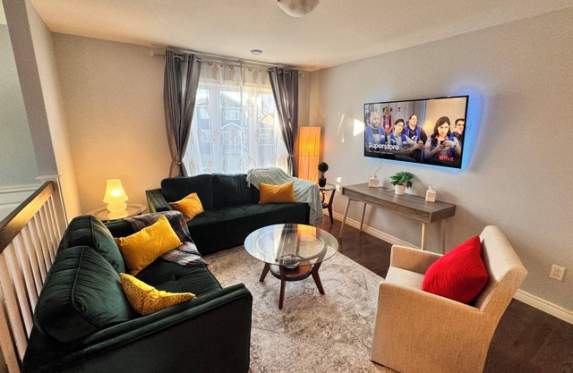 Cozy stay near Airport