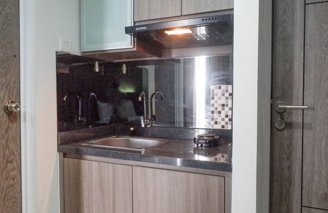 Cozy Stay Studio Apartment At Taman Melati Surabaya