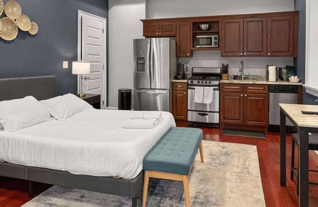 Cozy Studio | Old City | 1Bed |Independence Hall