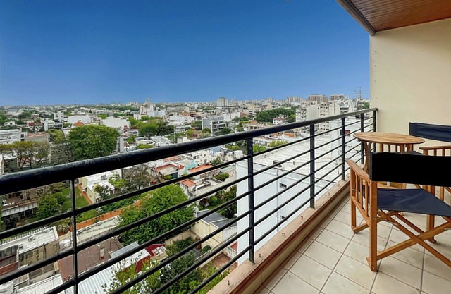 Acogedor Estudio en Piso Alto con Vista Panorámica en Villa Urquiza