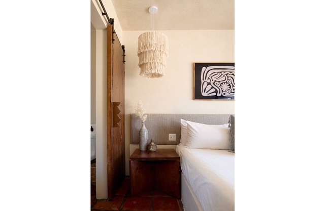 Cozy Studio - Walk to Beach + Free Parking
