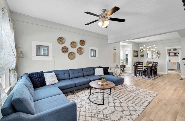 Cozy & Stylish Home in South Denver – Near Parks, Dining & Hospitals