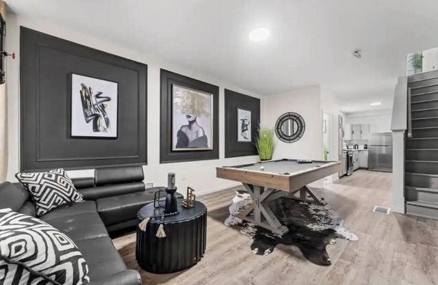 Cozy & Stylish/Pool Table & Fun