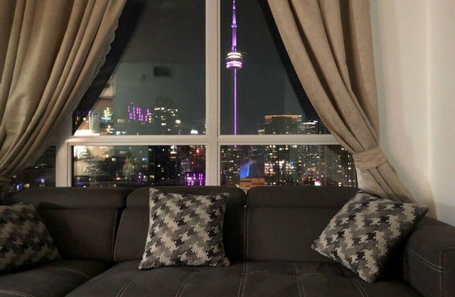 Cozy suite with City View