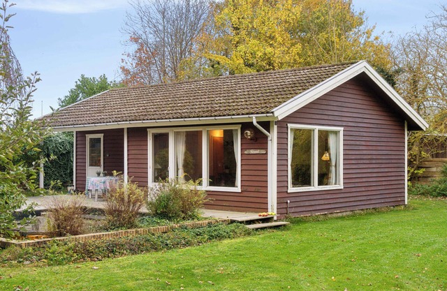 Cozy summer house by Stevns Klint and Rødvig