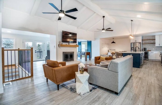 Cozy Texoma Hideaway: 4-Bed, 800ft from Lake Texoma, Tanglewood Resort Access