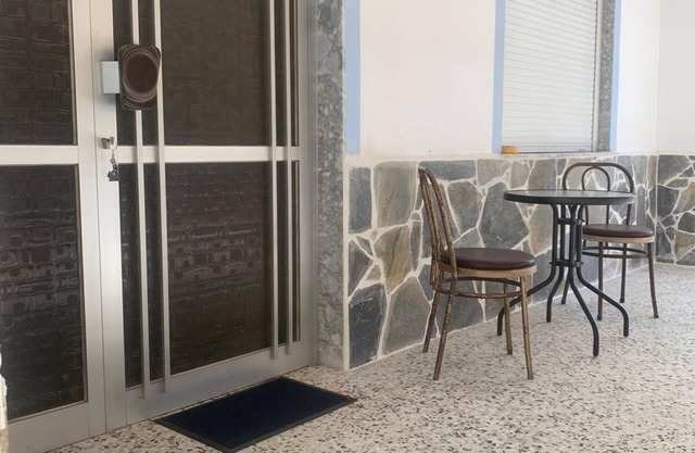 Cozy three-room first floor apartment with dining kitchen and balcony