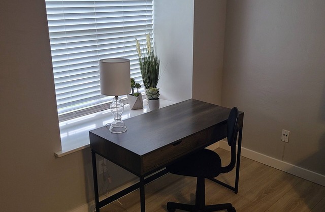 Cozy Totally Remodeled 1-bedroom Condo E with WiFi, AC in NW Oklahoma City