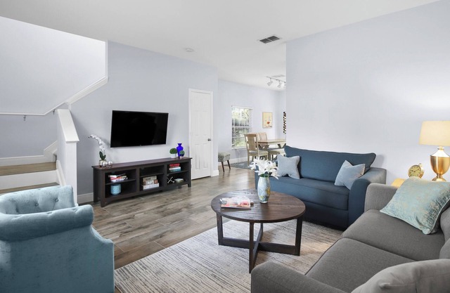 Cozy townhouse- Location, location, location!!!