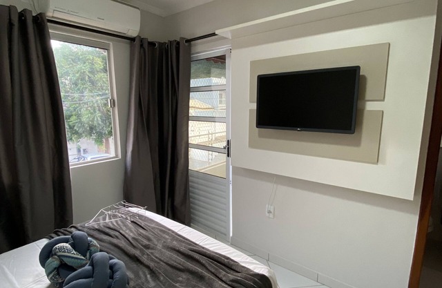 Cozy townhouse well located with air conditioning in all rooms