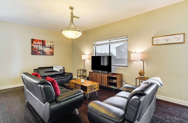Cozy Tucson Getaway w/ Hot Tub: 4 Mi to Casino
