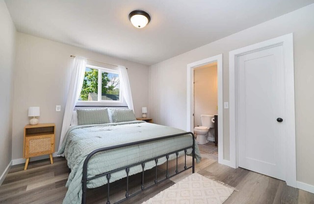 Cozy Updated Apartment Walking Distance to Downtown Fruita