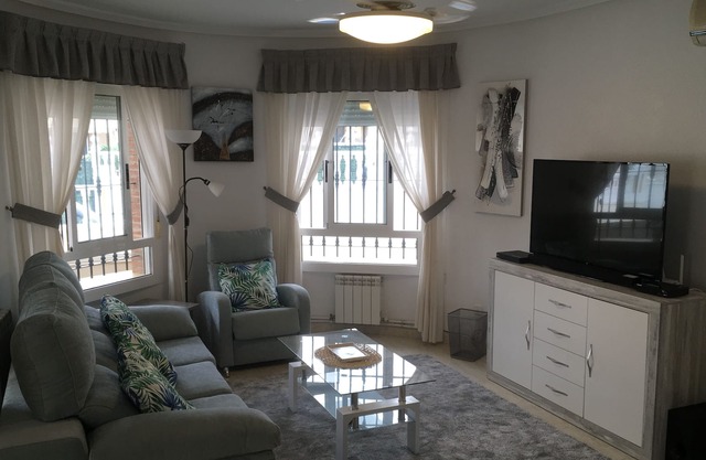 Acogedora casa de vacaciones con piscina privada en la Costa Blanca