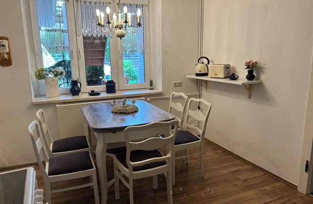 Cozy vacation apartment with pool and garden. Pets allowed. Also for fitters