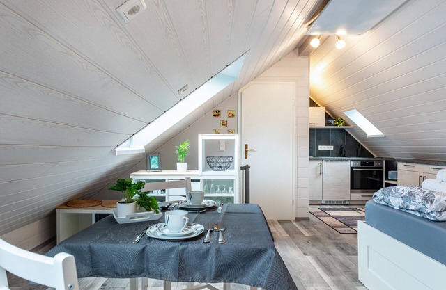 Acogedor apartamento de vacaciones "Opitz" cerca del lago de Constanza con Wi-Fi, jardín y piscina