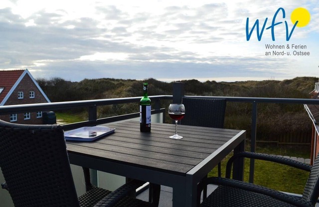 Cozy vacation apartment with balcony!