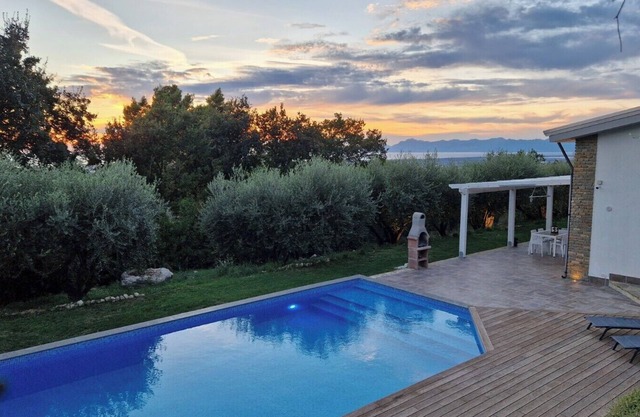 Cozy villa with pool nestled among the ancient olive trees of Cilento