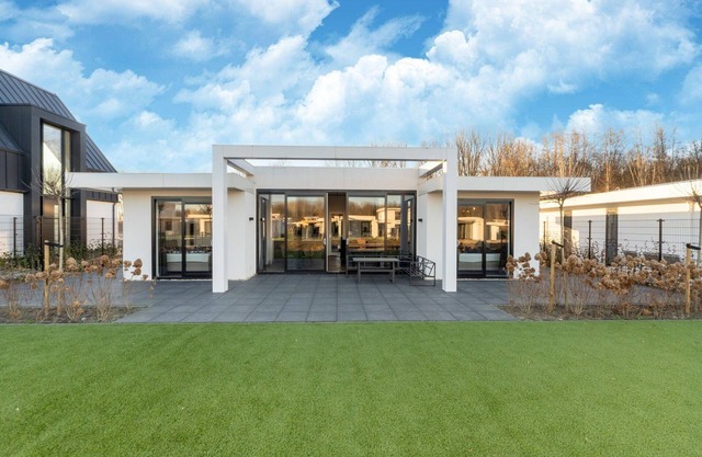 Villa familiar en el agua cerca de Harderwijk