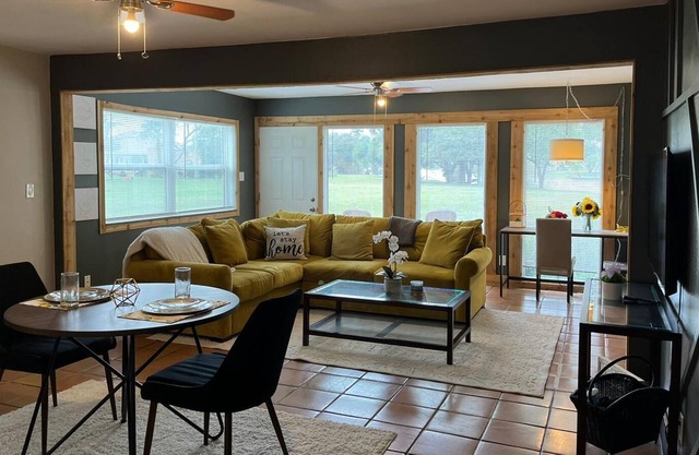 Cozy waterfront getaway