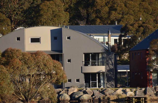Crackenback 27 located in Lake Crackenback