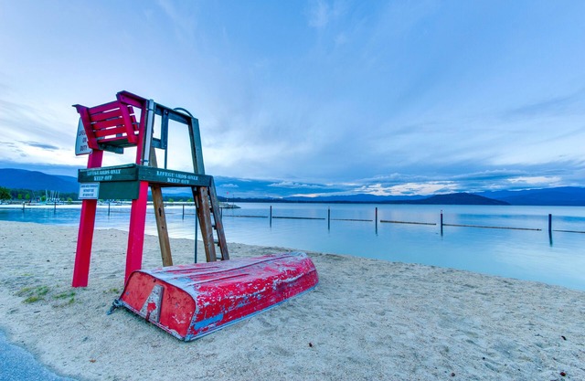 Craftsman Cottage w/ Incredible Lake Views, Free WiFi, Gas Grill - Dogs Welcome