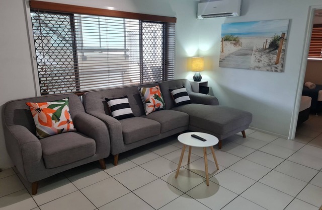 Cranbourne Court Beach Side Apartments