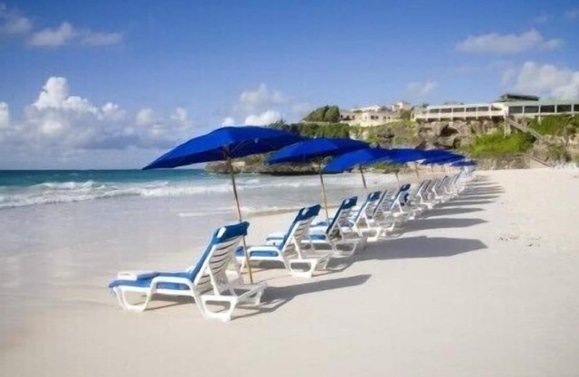 The Crane Resort - Frente al mar, playa de arena, 2 habitaciones
