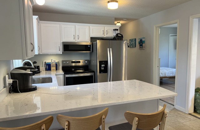 Create Memories only 10 min walk to Long Sands beach.