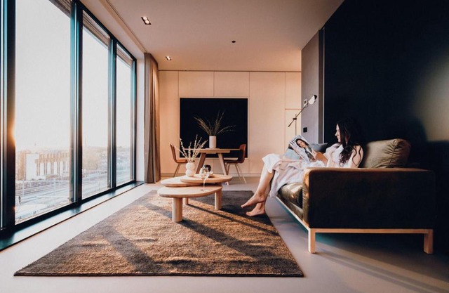 CREATIVE VALLEY NEST – Luxury Rooftop Apartments